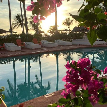Hotel Arista Bugambilias Puerto Arista Bagian luar foto